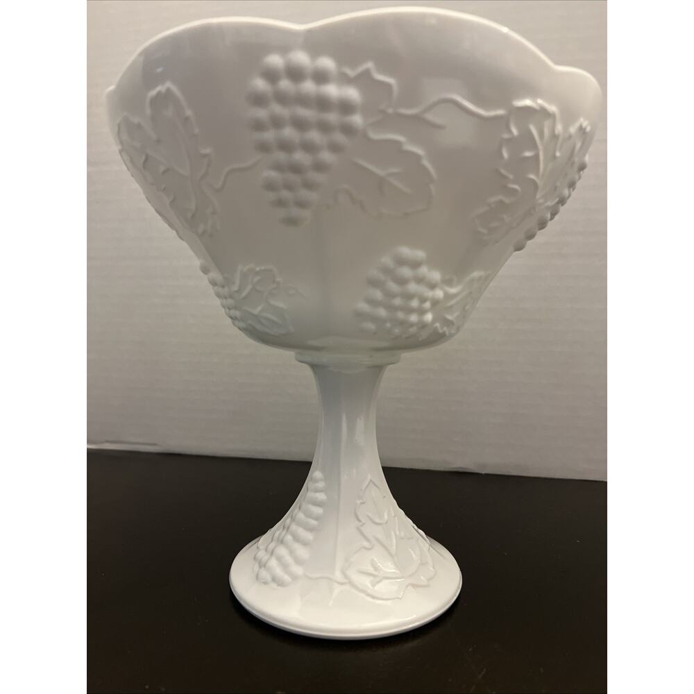 Indiana Glass Vintage Milk Glass Harvest Grape Large Pedestal Bowl